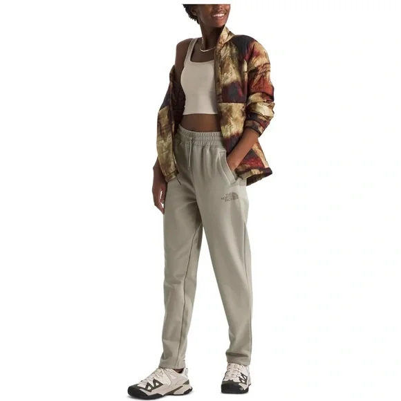 The North Face Women’s Fleece Pants - Picture 11 of 11
